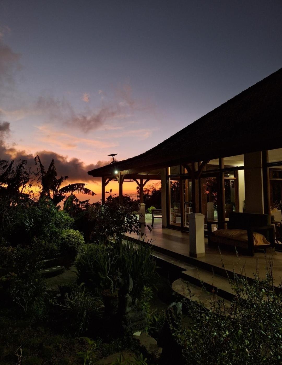 Manigelang Villa Munduk Exterior foto